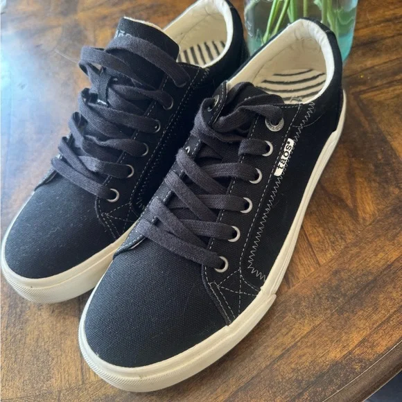 Taos Footwear Excellent condition! - Picture 2 of 8